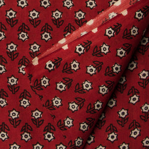 Precut 0.75 meter - Printed Cotton Fabric