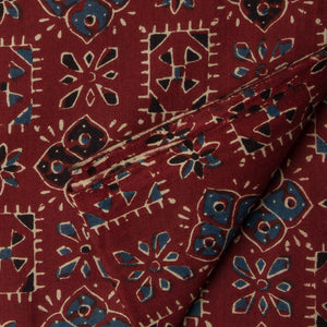 Precut 1 meter - Printed Cotton Fabric